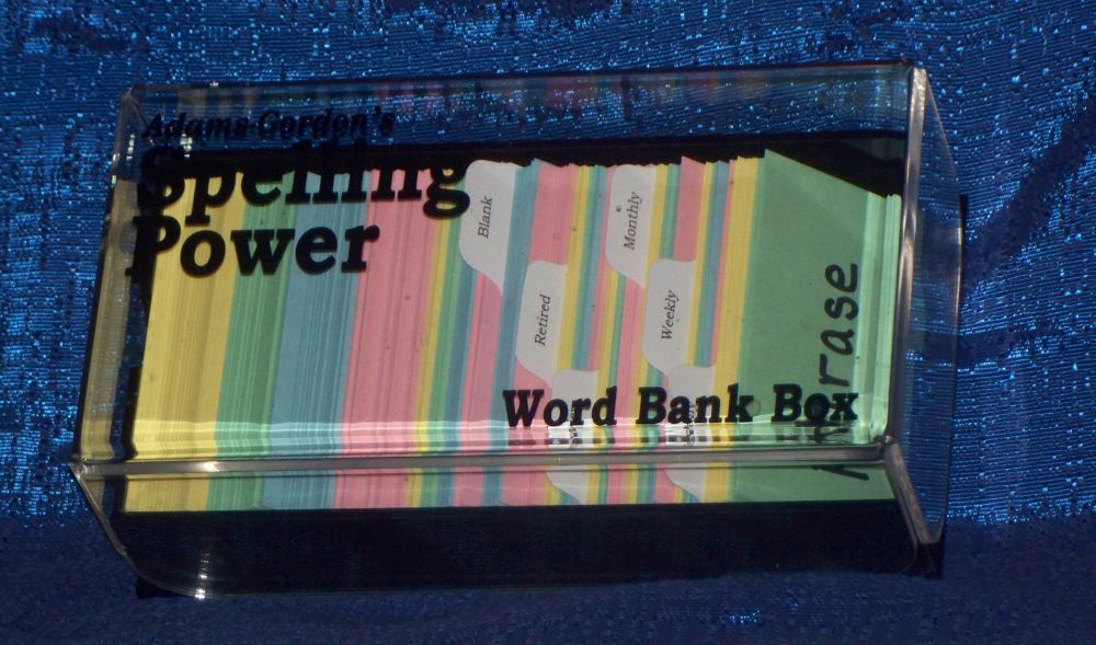 The Word Bank Box comes with 400 cards and a set of dividers